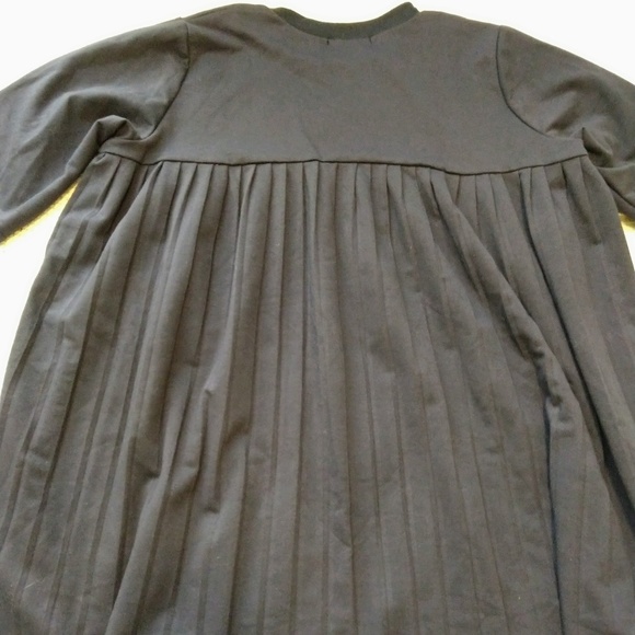 ☀️5 for $20☀️ Unique BabyDoll style top/dress - Picture 3 of 6